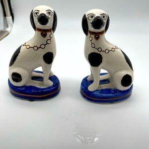 Stunning 19C English Staffordshire Fox Hunt Spaniel Mantle Dog Pair 5” Stamped